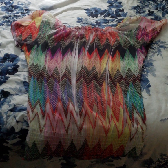 Colorful top - Picture 2 of 3